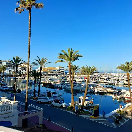Apartment Luxury 3 Bed Marina De La Duquesa, Huge Terrace Pool Views, 500 Meters To Manilva