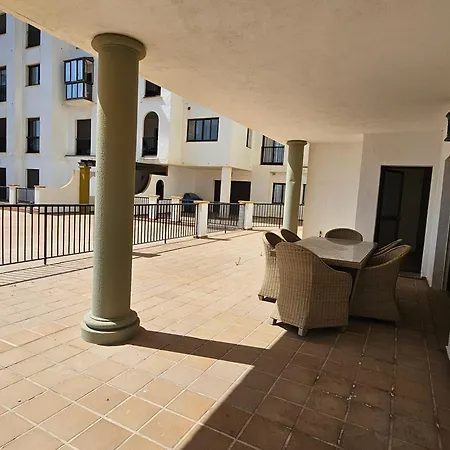 Luxury 3 Bed Marina De La Duquesa, Huge Terrace Pool Views, 500 Meters To Apartment *