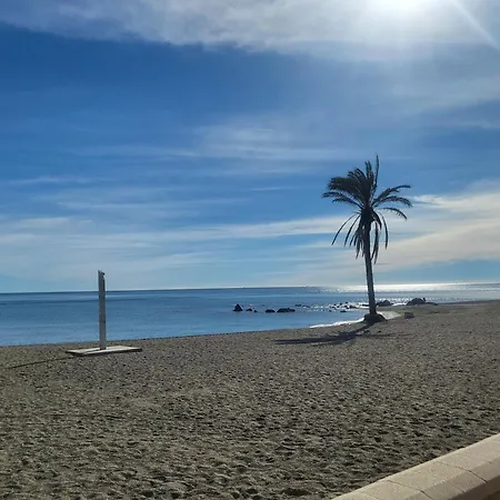 Luxury 3 Bed Marina De La Duquesa, Huge Terrace Pool Views, 500 Meters To *