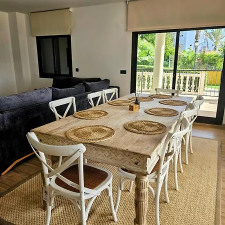 Apartment Luxury 3 Bed Marina De La Duquesa, Huge Terrace Pool Views, 500 Meters To *