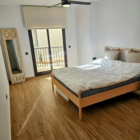 Appartement Luxury 3 Bed Marina De La Duquesa, Huge Terrace Pool Views, 500 Meters To