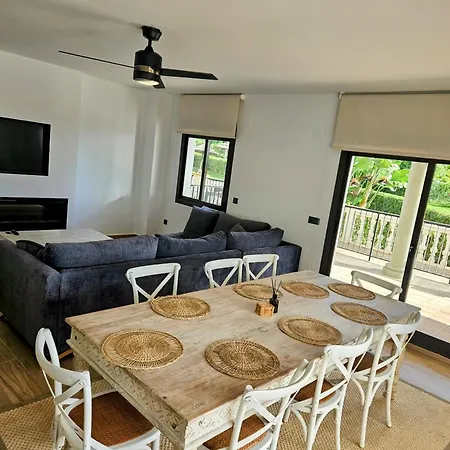 Luxury 3 Bed Marina De La Duquesa, Huge Terrace Pool Views, 500 Meters To Appartement Manilva